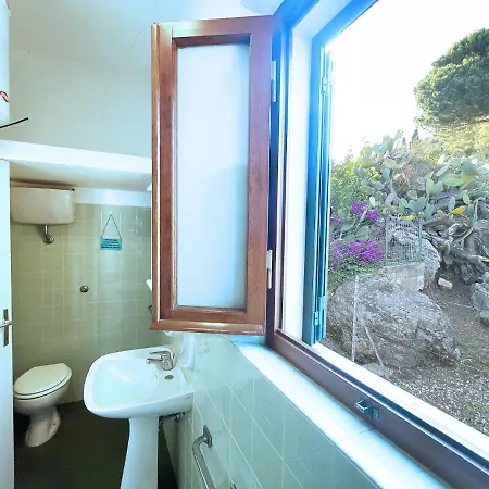 Casa Andrea - I *